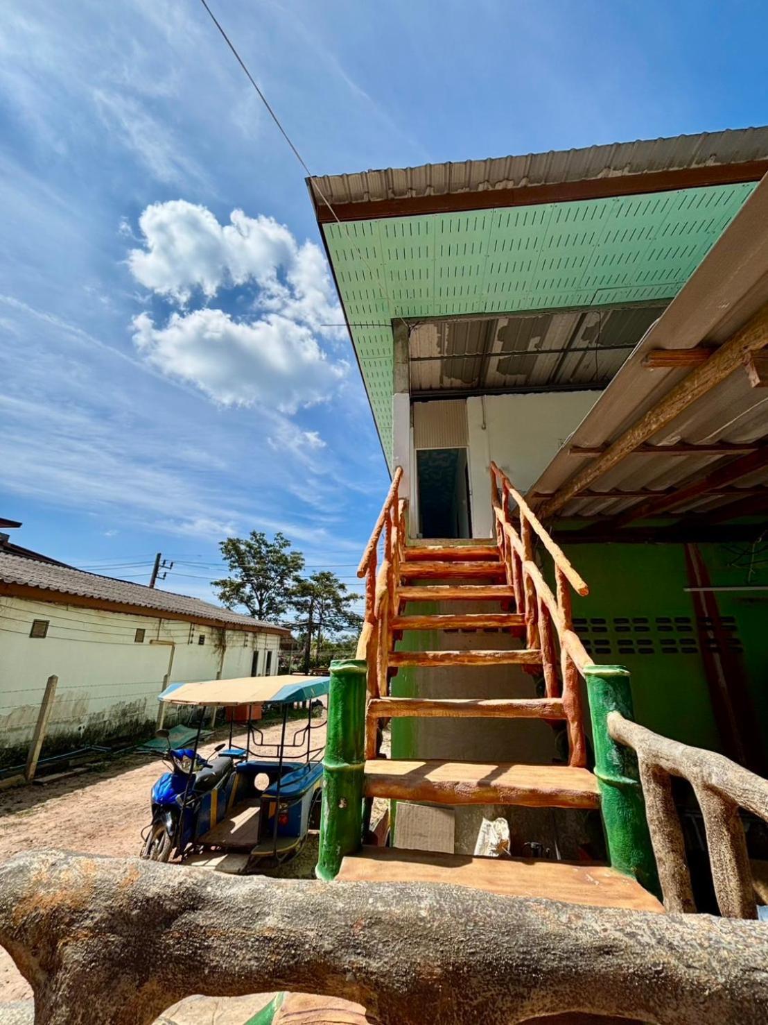 I Daa Pra-Ea Guesthouse Ko Lanta Exteriör bild